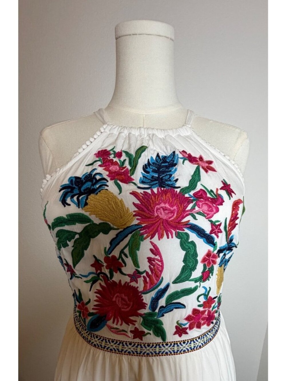 Solitaire Chic Floral Embroidered Sleeveless Maxi Dress Boho Tiered Halter Neck - Picture 3 of 14